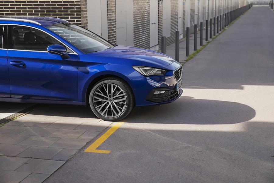 Детали экстерьера Seat Leon Sportstourer Xcellence 2020 года  (WW) (фото 33 из 34)